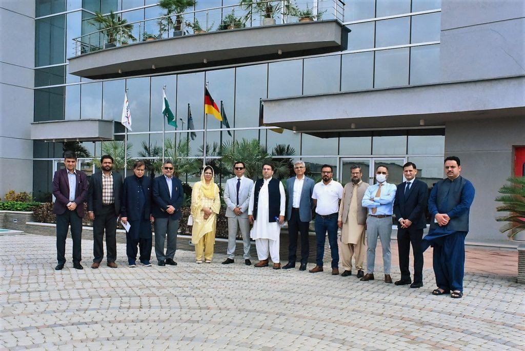 Visit of Senate Standing Committee to PIDC Managed SEZs in Karachi (1st Sep 2022)
